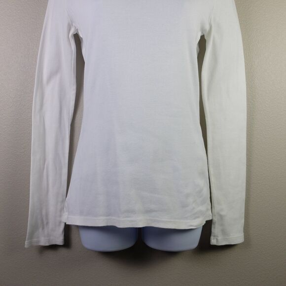 Forever 21 White Base Layer Long Sleeve Tee Size Medium - Picture 3 of 7
